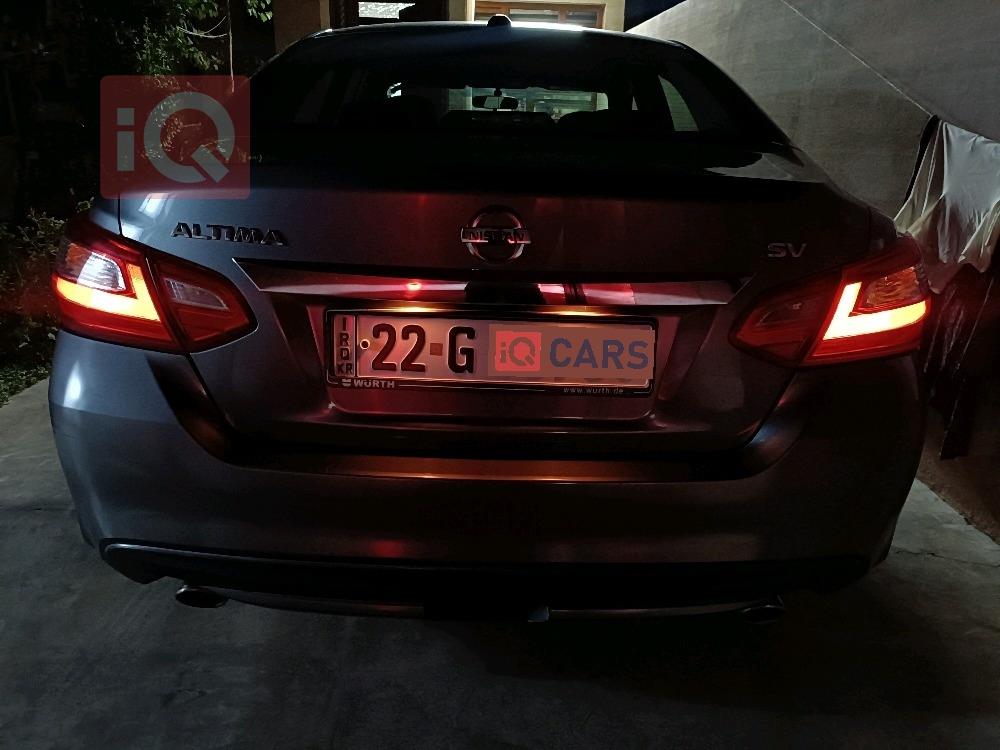 نيسان ألتيما